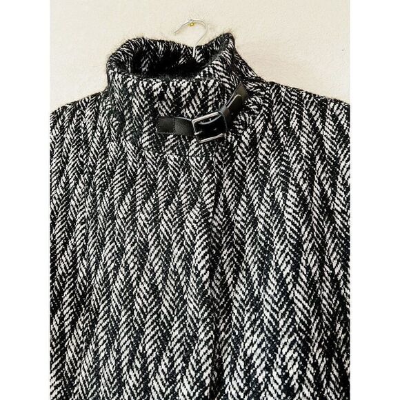 NEW! Gerard Darel Black and White Wool Blend Stand Collar Coat, Size 6 - Picture 2 of 9